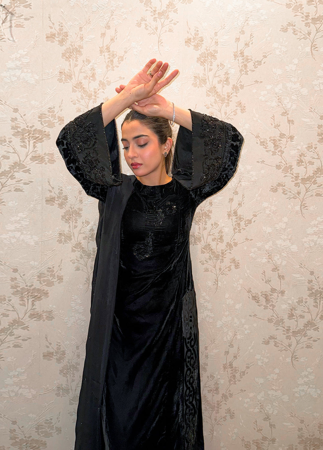 Noir by Mavie Pret Luxury Velvet Muse - Festive Collection