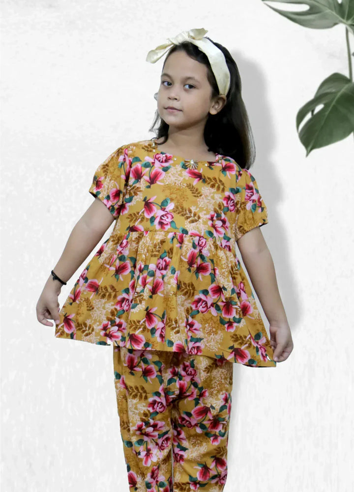Stitching Cotton Girls Pret Printed 2 Piece Cambric Suit SC25SP-D-06 - Summer Collection