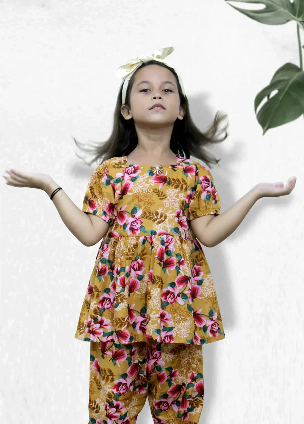 Stitching Cotton Girls Pret Printed 2 Piece Cambric Suit SC25SP-D-06 - Summer Collection