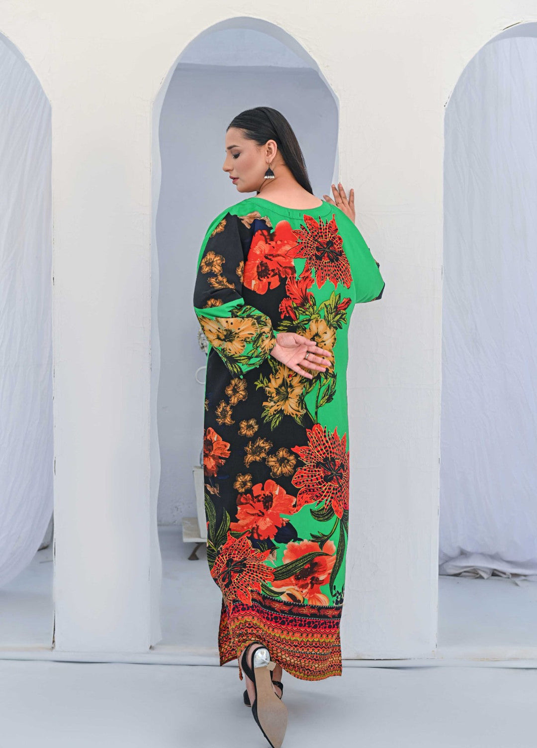 MG by Madiha Gohar Women Pret 1 Piece Printed Black and Green Kaftan - Casual Collection