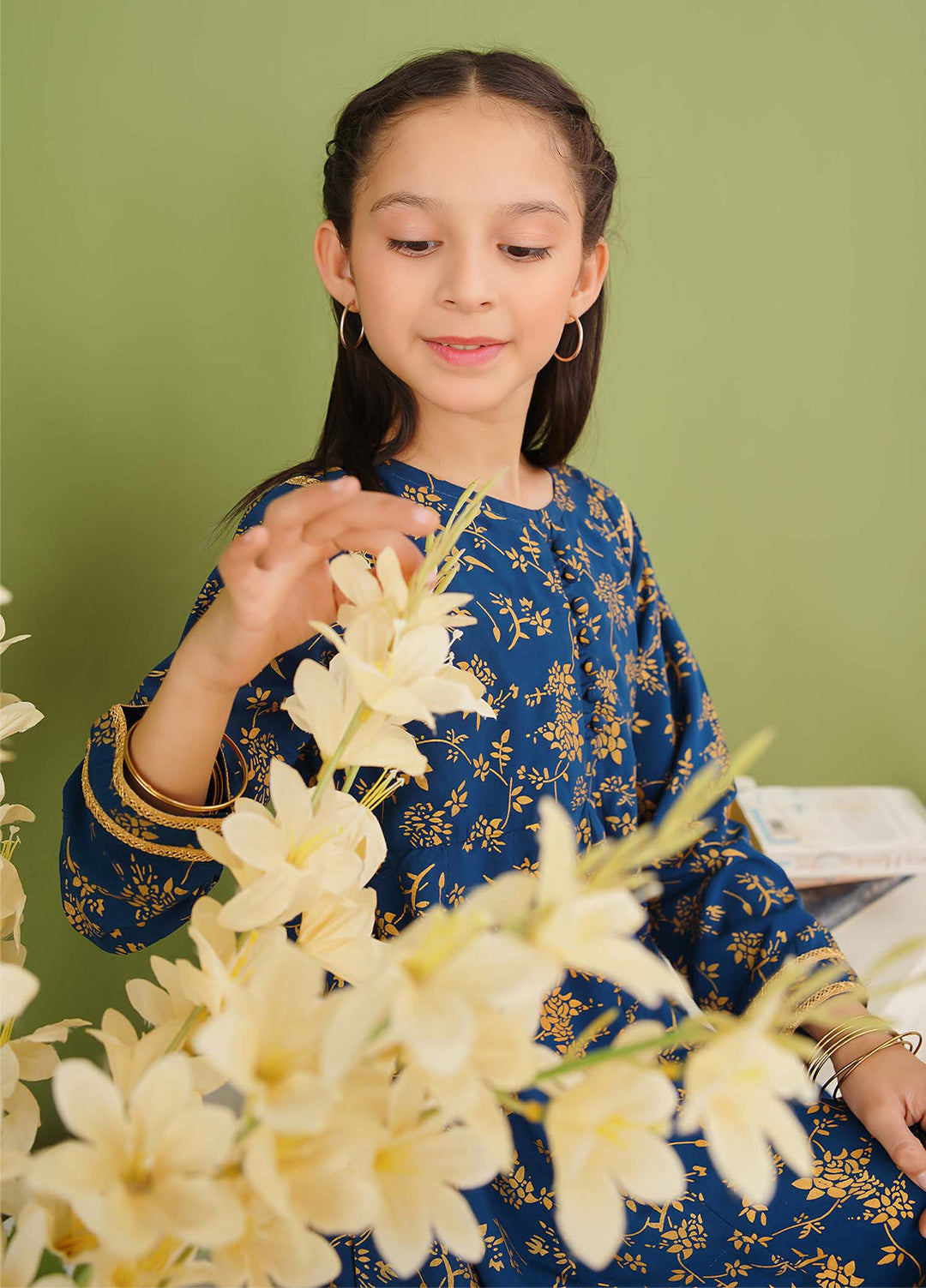 Modest Girls Pret Printed 3 Piece Linen Blue Suit D-06 - Festive Collection