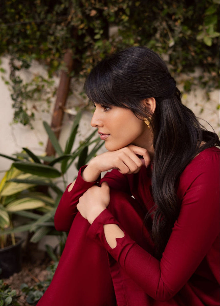 Tosheeza Saith Women Pret Solids Khaddar 2 Piece Maroon - Winter Collection