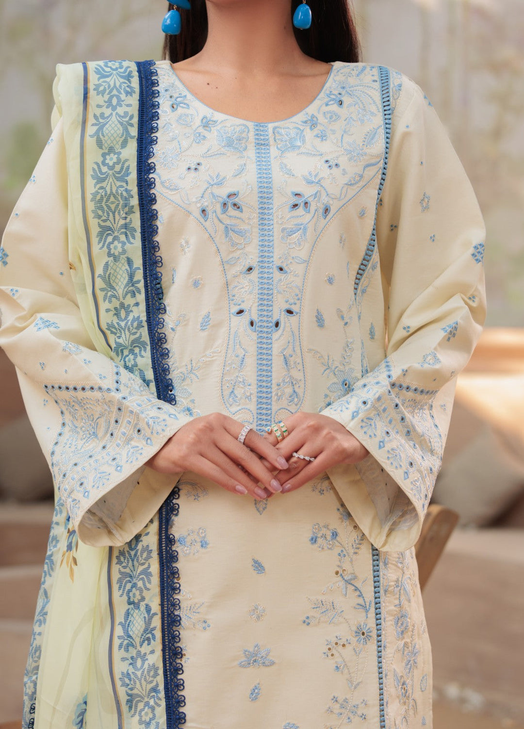 Rang e Gul by Huma Gul Unstitched Embroidered Lawn 3 Piece Suit HG-601 Zauq - Summer Collection