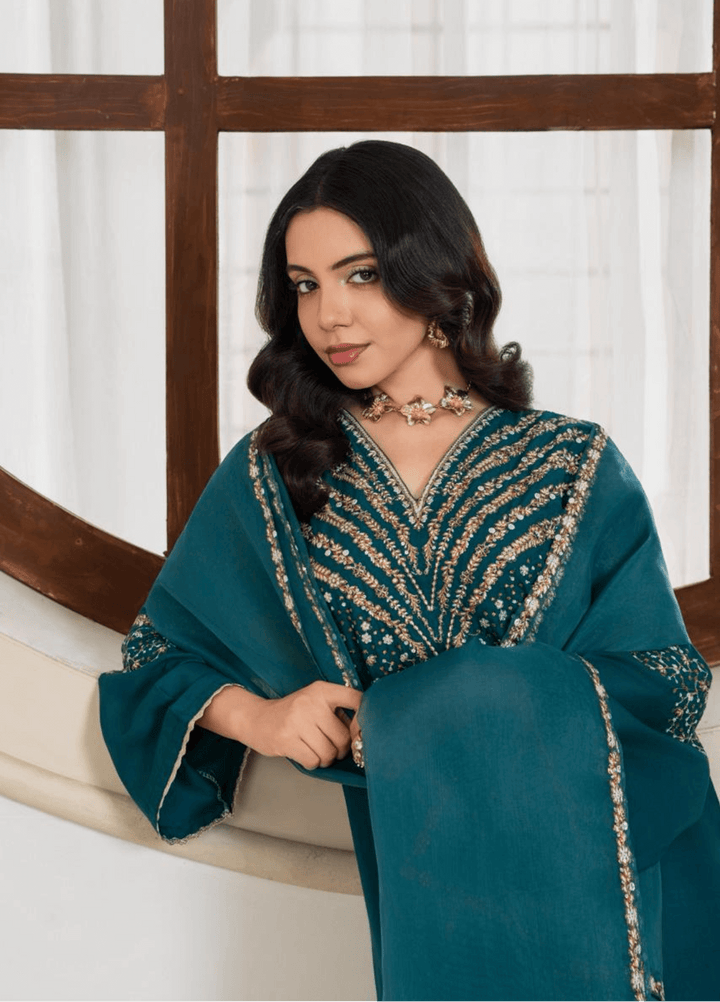 Zarqash by Haniya Mahnoor Women RTW Embroidered Linen 3 Piece Suit Sitara - Festive Collection