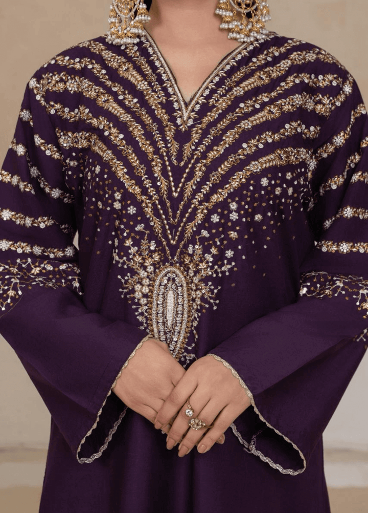 Zarqash by Haniya Mahnoor Women RTW Embroidered Linen 3 Piece Suit Dilkash - Festive Collection