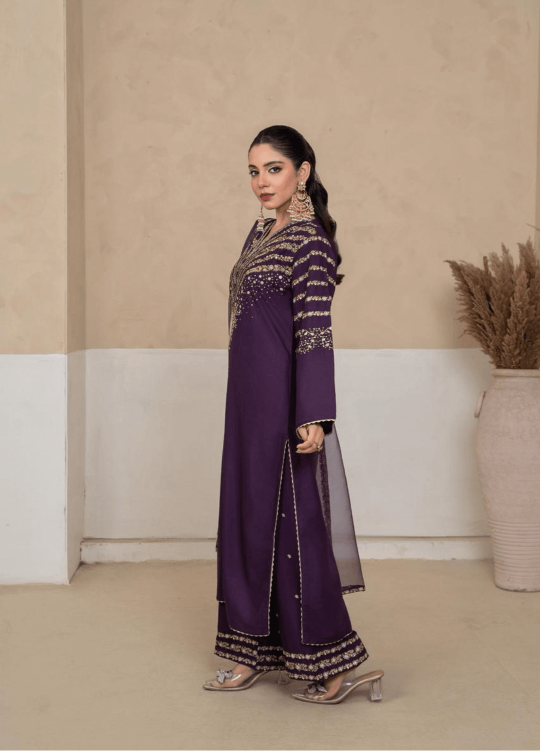 Zarqash by Haniya Mahnoor Women RTW Embroidered Linen 3 Piece Suit Dilkash - Festive Collection