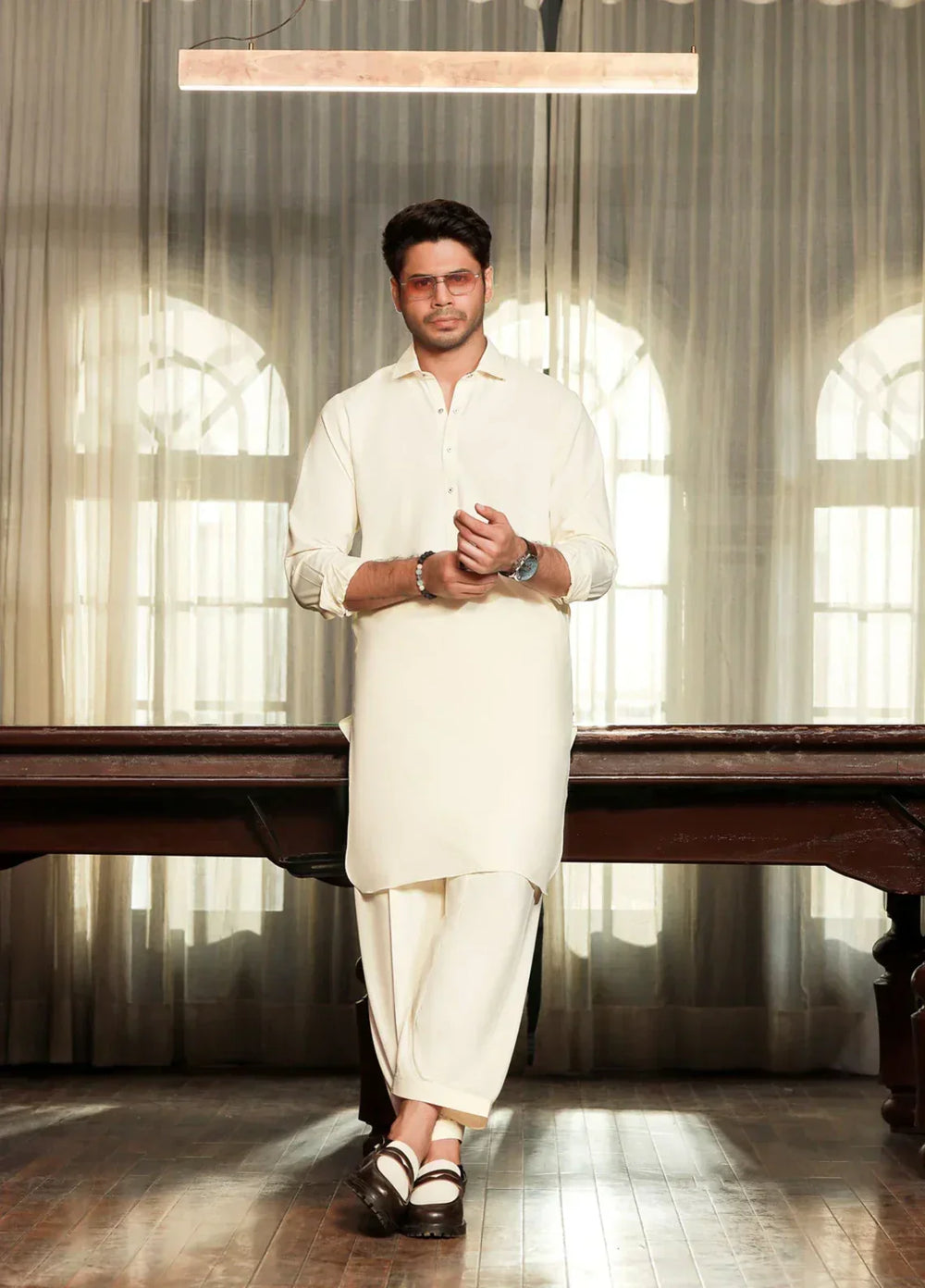 China Boski- Cream Kameez Shalwar