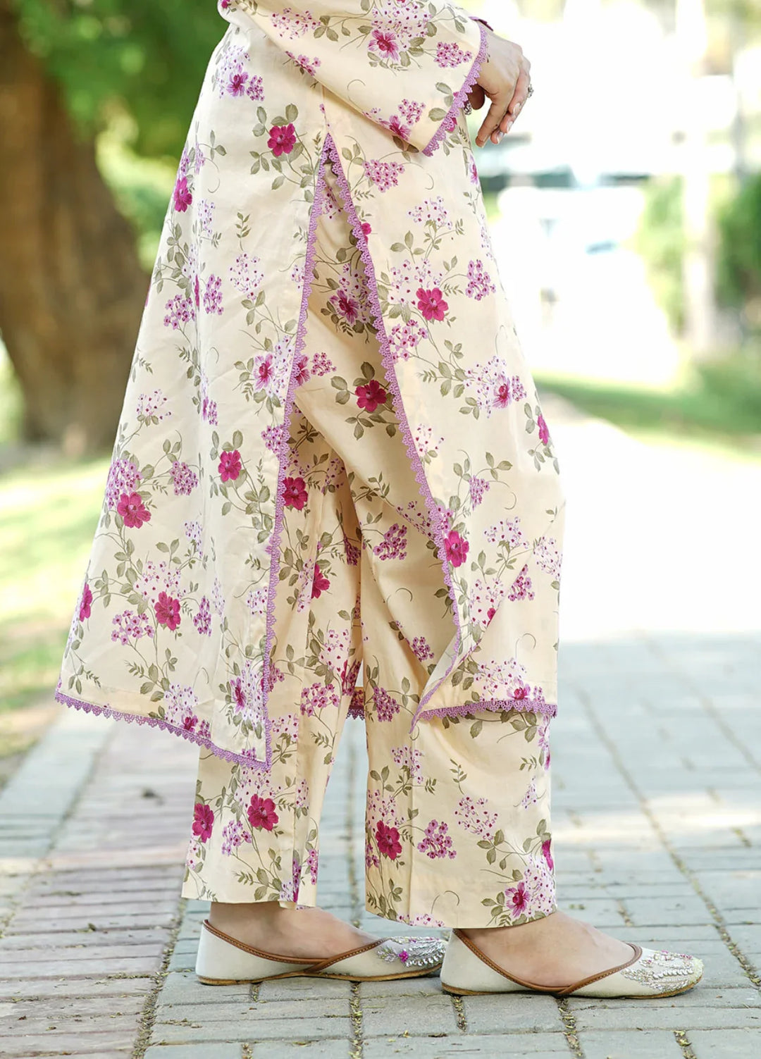 Ileen by naba bilal RTW Printed Lawn 3 Piece Suit IN26RPL Kiara - Casual Collection