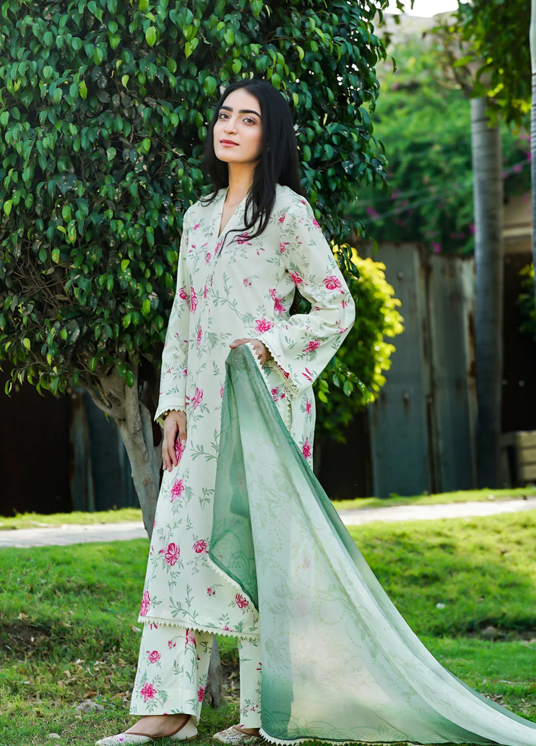 Ileen by naba bilal RTW Printed Lawn 3 Piece Suit IN26RPL Viola - Casual Collection