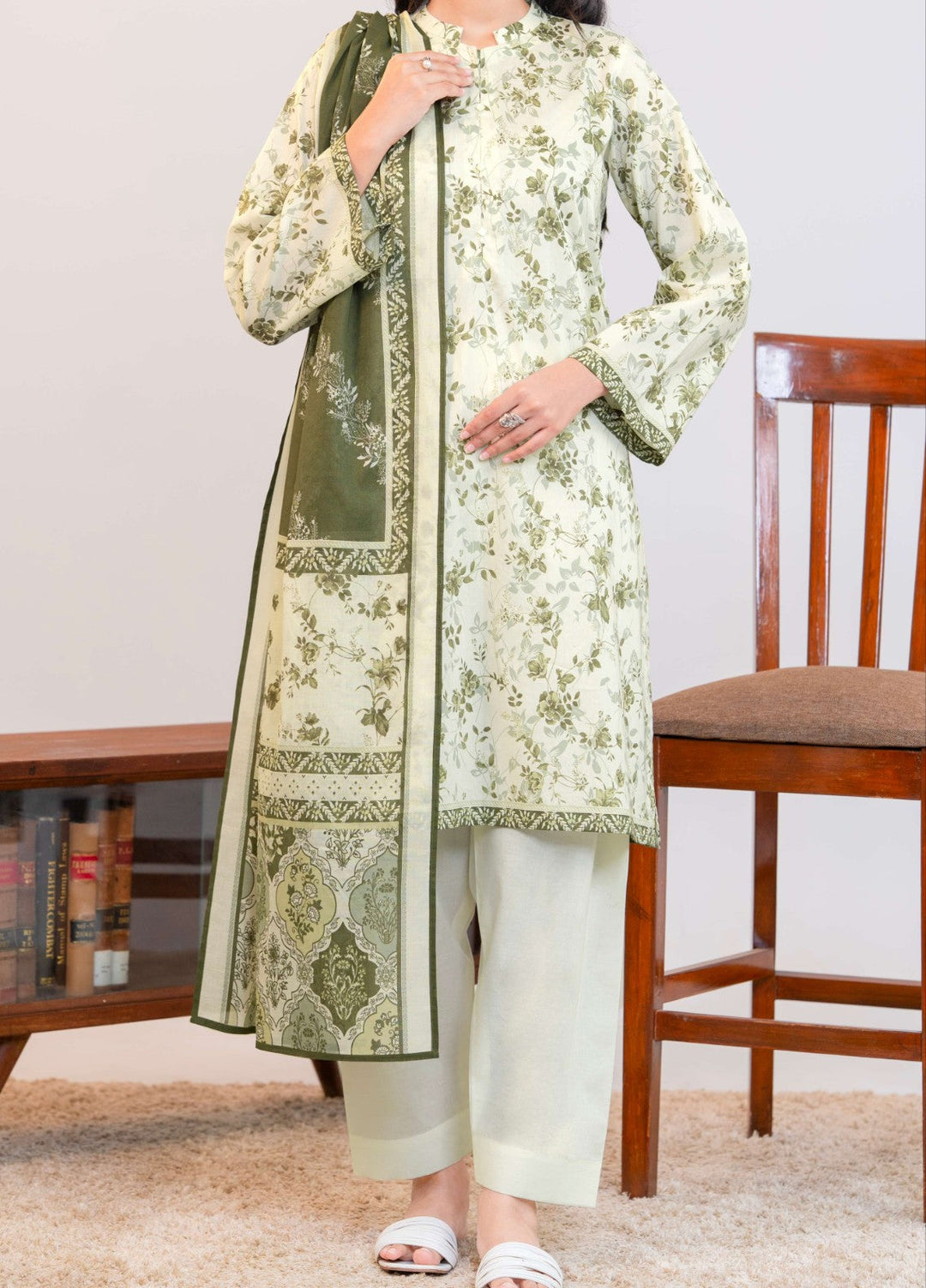 Nayab From Narmin by Narkin's Unstitched Printed Lawn 3 Piece Suit NUSLW3403 Summer Collection