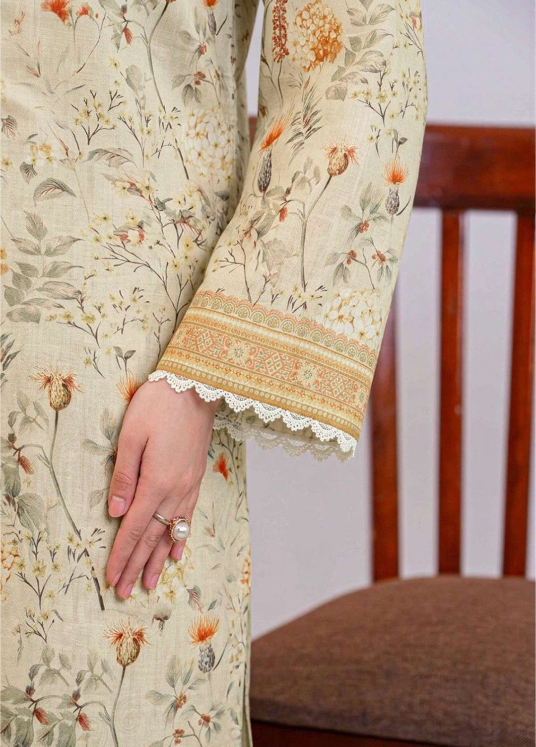 Nayab From Narmin by Narkin's Unstitched Printed Lawn 3 Piece Suit NUSLW3404 Summer Collection