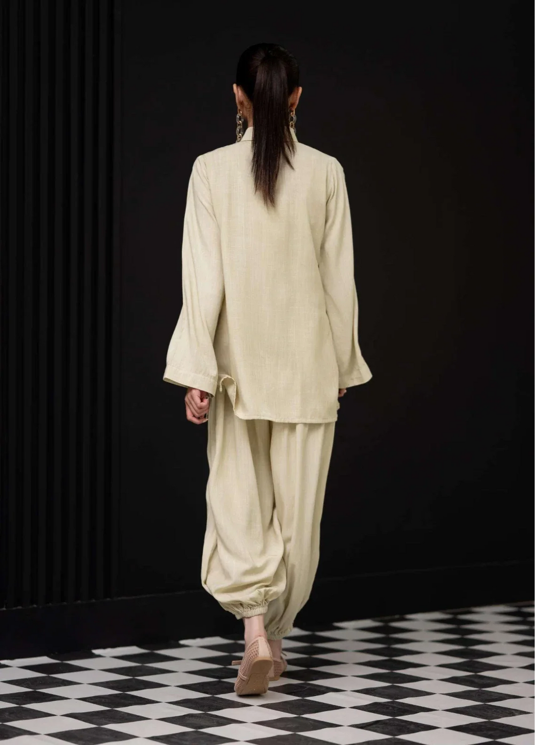The Mandarine Misaal by Ayesha Somaya RTW Solids Irish Linen 2 Piece Suit Beige Casual Collection