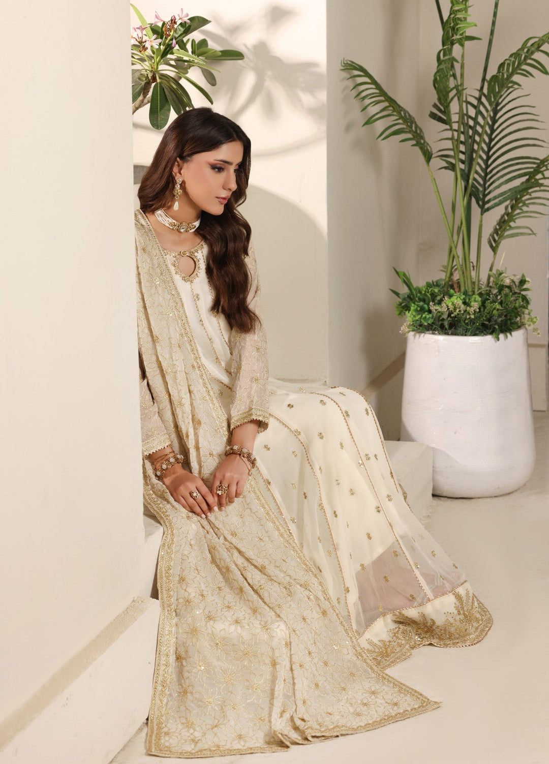 Unss Apparel Women RTW Embroidered Chiffon 3 Piece Suit Noor Off White Festive Collection
