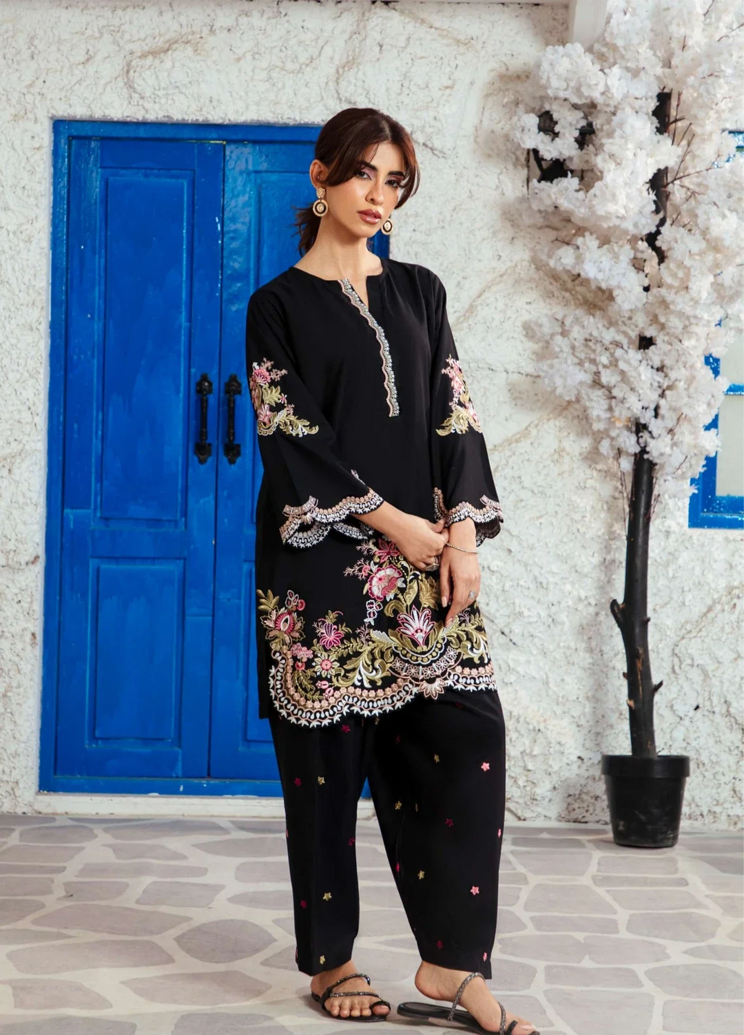 Noore by Amal RTW Embroidered Blended Lawn 2 Piece Suit Mehar Casual Collection