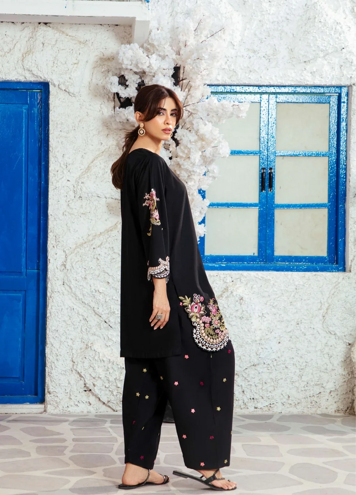 Noore by Amal RTW Embroidered Blended Lawn 2 Piece Suit Mehar Casual Collection