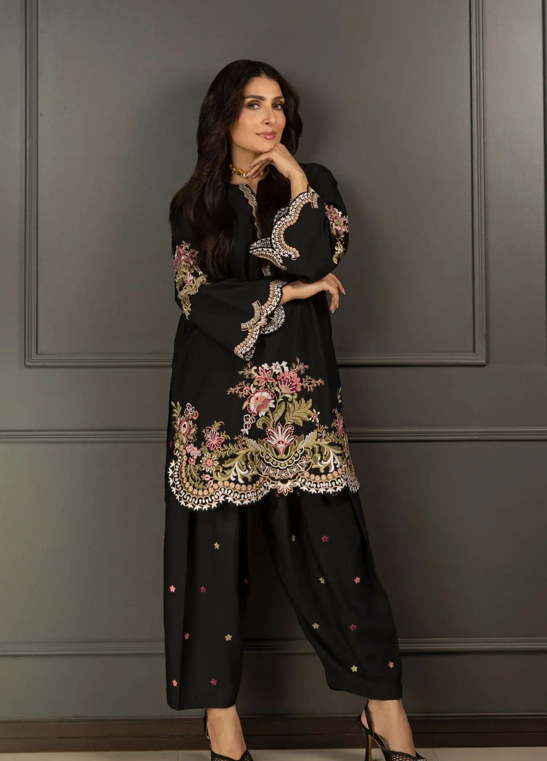 Noore by Amal RTW Embroidered Blended Lawn 2 Piece Suit Mehar Casual Collection