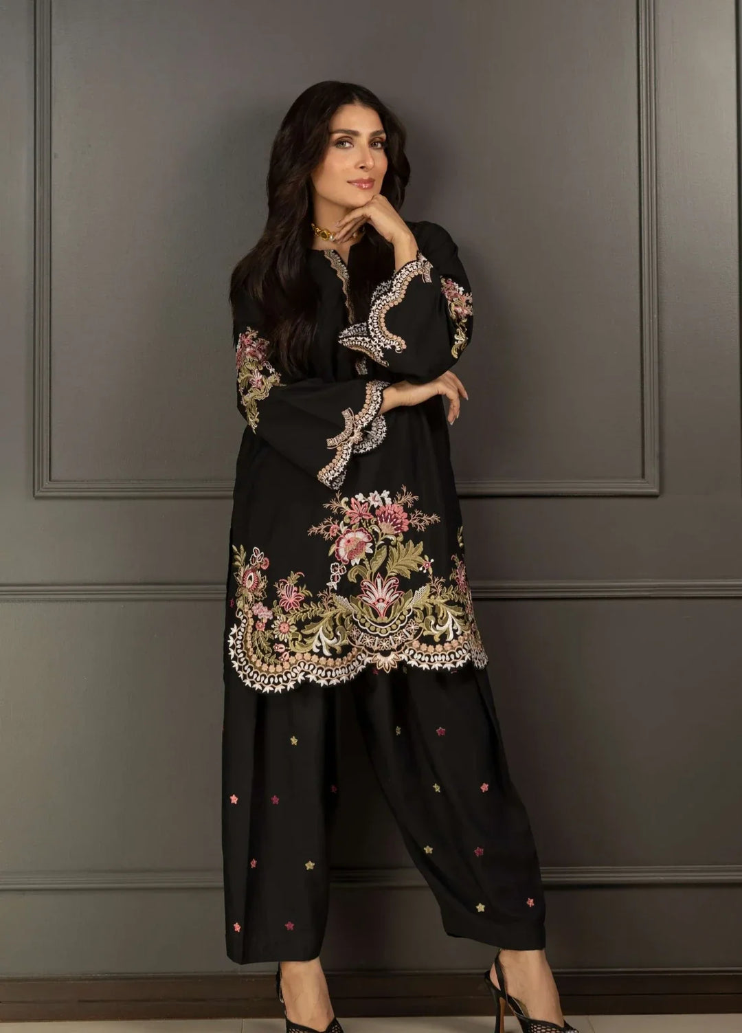 Noore by Amal RTW Embroidered Blended Lawn 2 Piece Suit Mehar Casual Collection