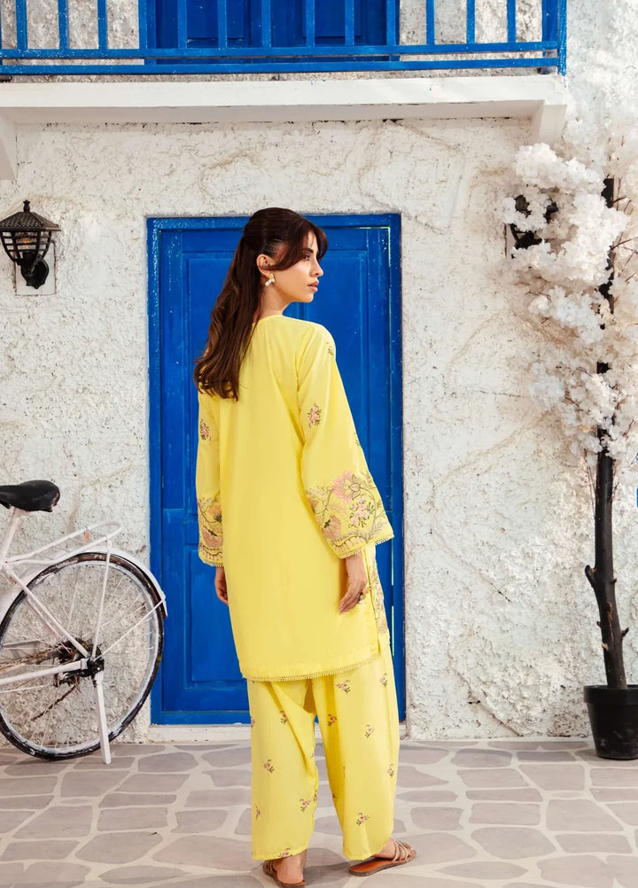 Noore by Amal RTW Embroidered Blended Lawn 2 Piece Suit Ayla Casual Collection