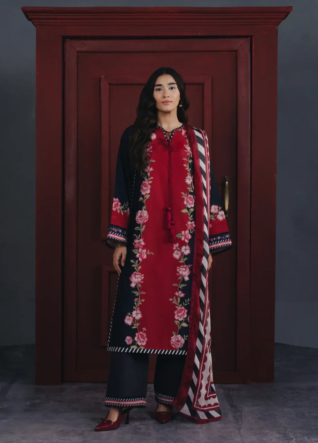 Hidden Garden by Jahaan RTW Printed Crepe 3 Piece Suit Calira Casual Collection