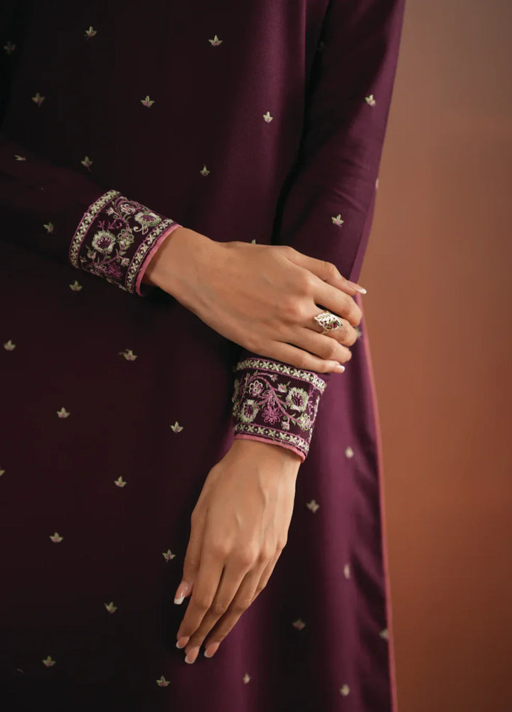 Winter Weave by Jahaan RTW Embroidered Khaddar 3 Piece Suit Garnet Casual Collection