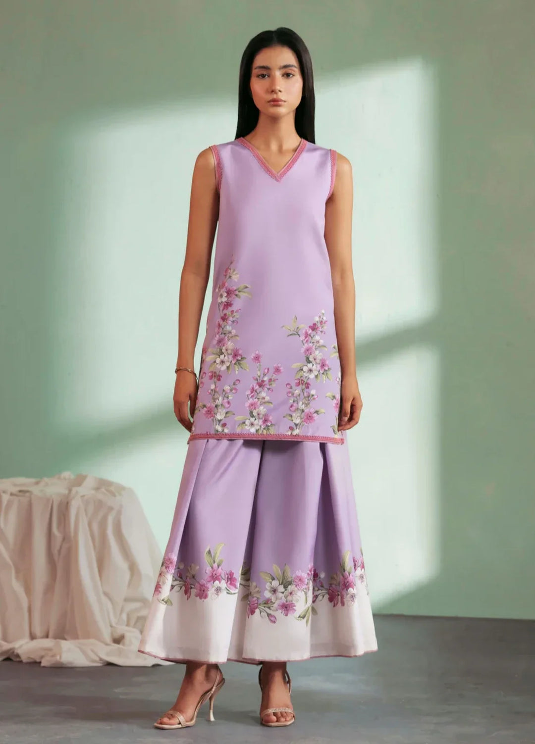 Flow by Jahaan RTW Printed Lawn Silk 2 Piece Suit Layrell Casual Collection