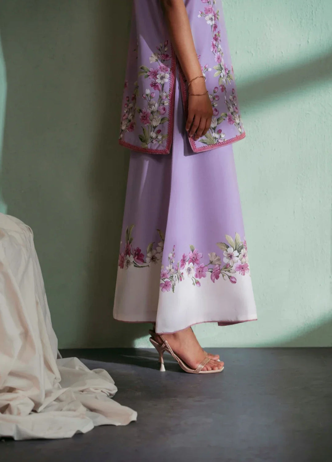 Flow by Jahaan RTW Printed Lawn Silk 2 Piece Suit Layrell Casual Collection