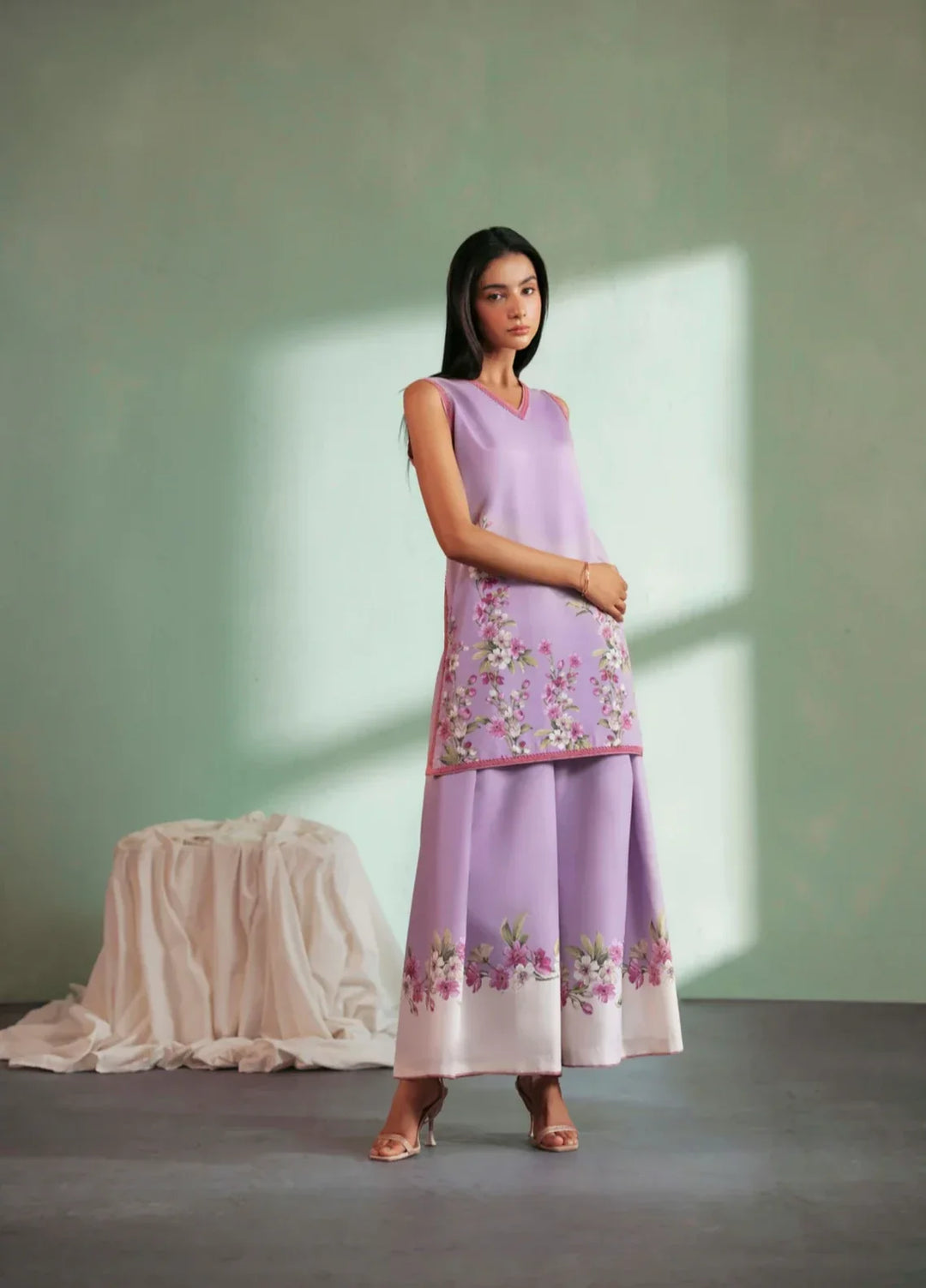 Flow by Jahaan RTW Printed Lawn Silk 2 Piece Suit Layrell Casual Collection