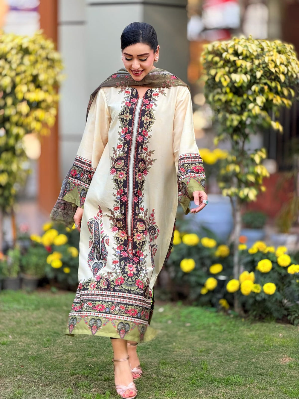 Syra's Atelier Women RTW Printed Grip 1 Piece Suit Vera Summer Collection