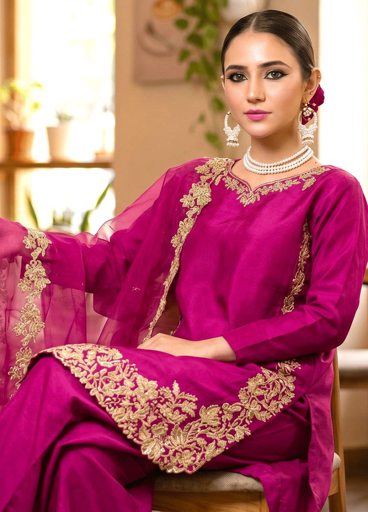 Heritage by Maherposh RTW Embroidered Lawn 3 Piece Suit INAYA Festive Collection