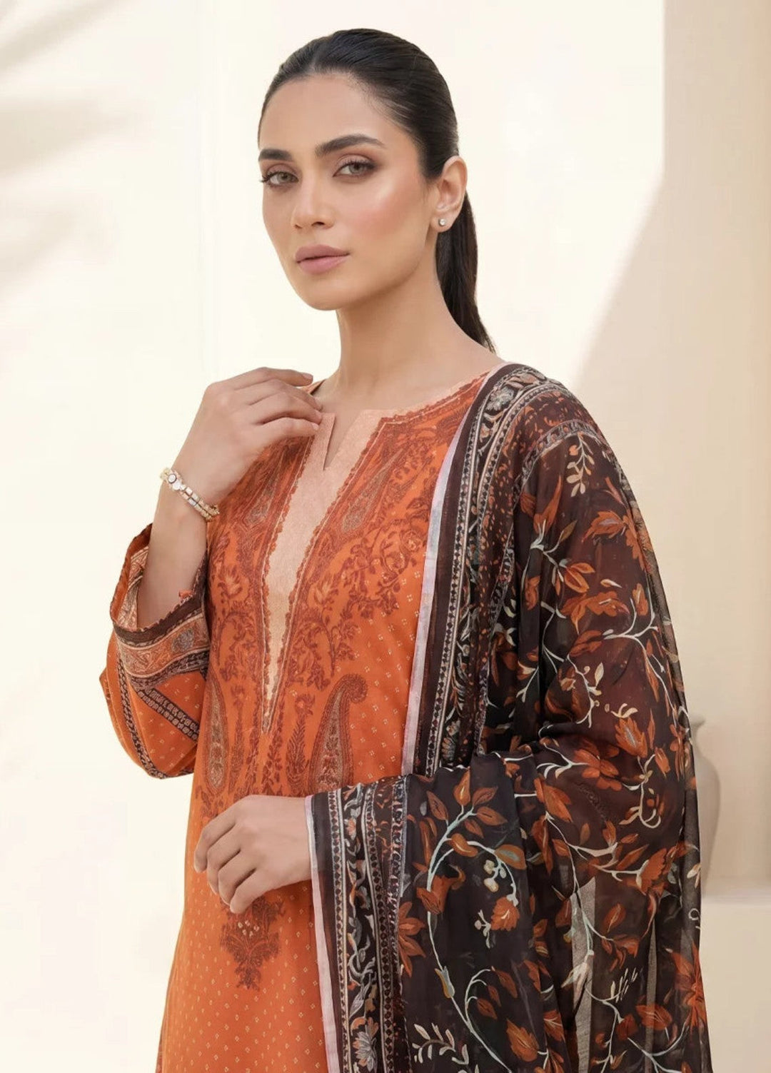 Salitex Women Unstitched Printed Lawn 3 Piece Suit SUNS8IN1104 Casual Collection