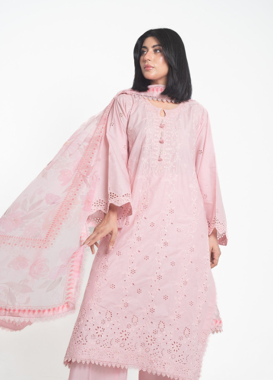 Zyna Lux Women RTW Embroidered Lawn 3 Piece Suit ZARIA Casual Collection