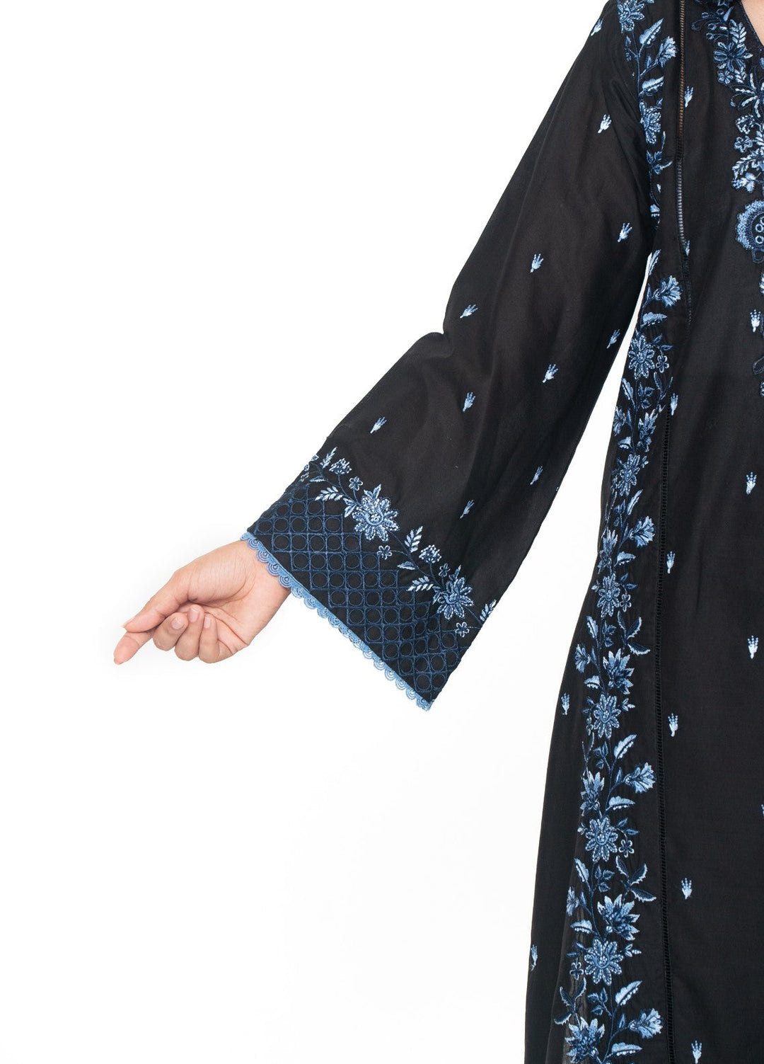 Zyna Lux Women RTW Embroidered Lawn 3 Piece Suit AMIRA Casual Collection