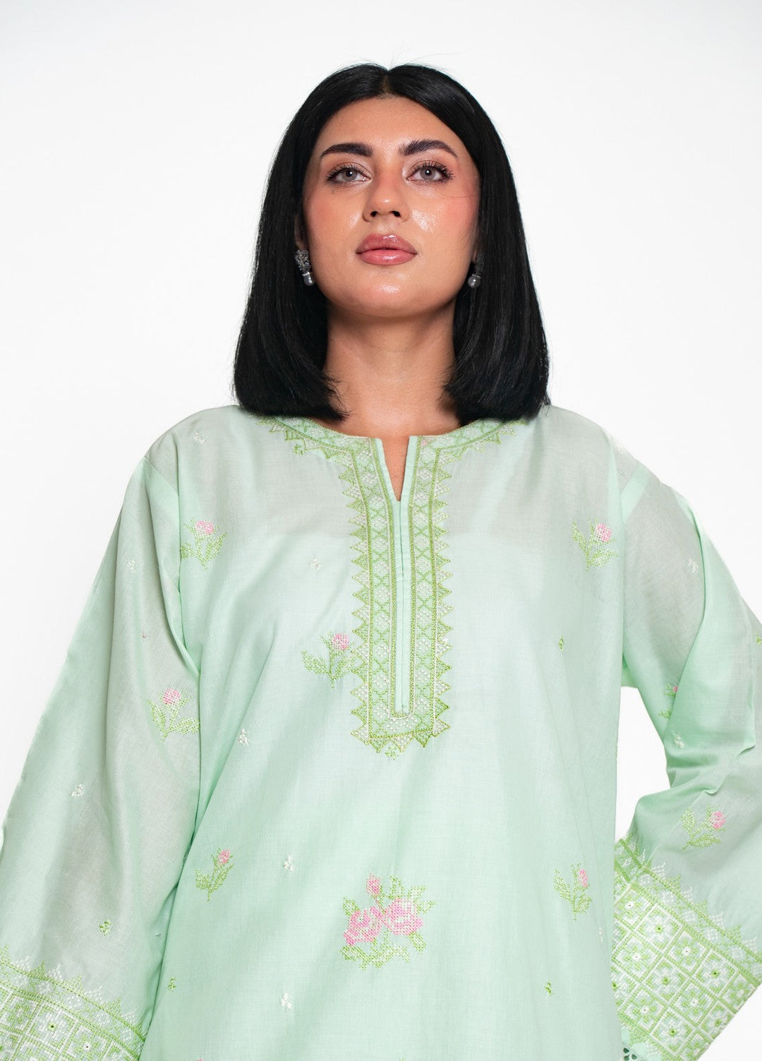 Zyna Lux Women RTW Embroidered Lawn 3 Piece Suit VIREL Casual Collection