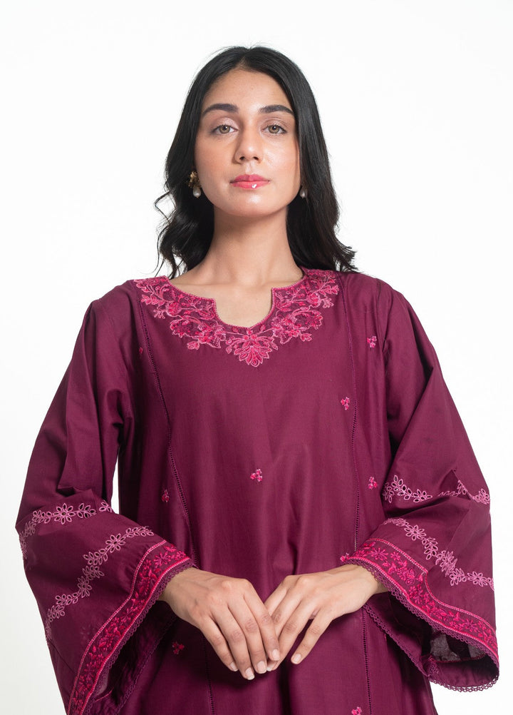Zyna Lux Women RTW Embroidered Lawn 3 Piece Suit IVARA Casual Collection