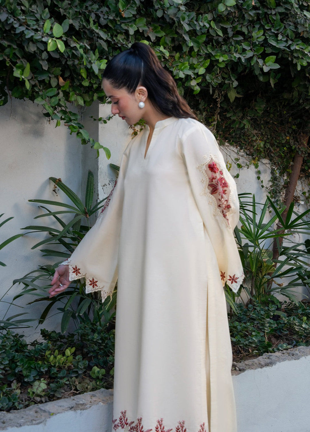The Soft Muse by Yards RTW Embroidered Lawn 2 Piece Suit Ivoria Casual Collection