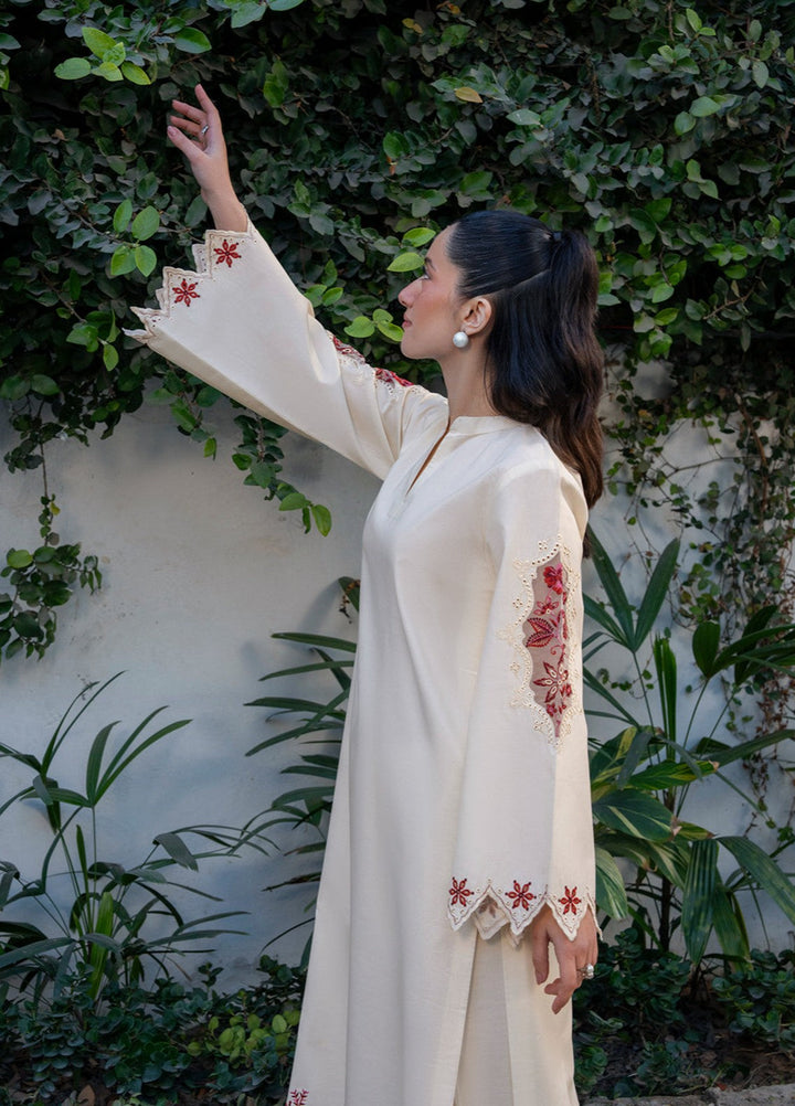 The Soft Muse by Yards RTW Embroidered Lawn 2 Piece Suit Ivoria Casual Collection