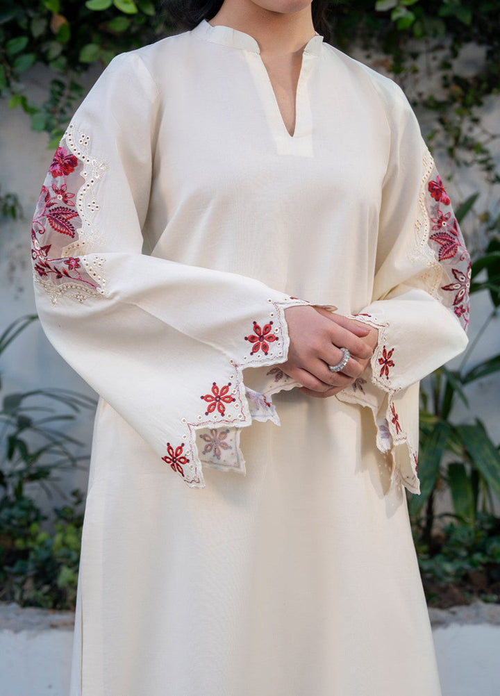 The Soft Muse by Yards RTW Embroidered Lawn 2 Piece Suit Ivoria Casual Collection