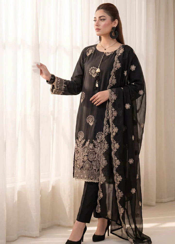 Salitex Unstitched Embroidered Lawn 3 Piece Suit SUNS8MO503 Casual Collection