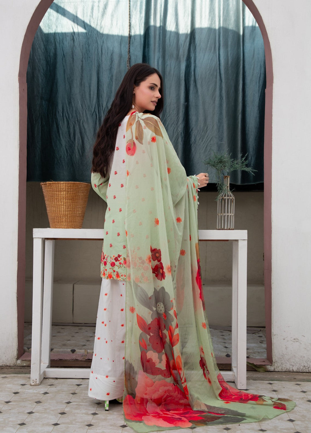 Syra's Atelier Women RTW Printed Lawn 3 Piece Suit Sabz Gul Farshi Festive Collection