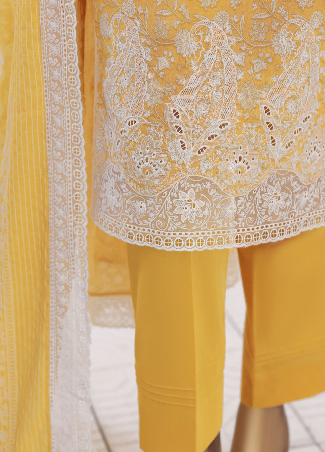 Nakshkari by HZ Textiles Unstitched Embroidered Lawn 3 Piece Suit NEC-1222 Casual Collection