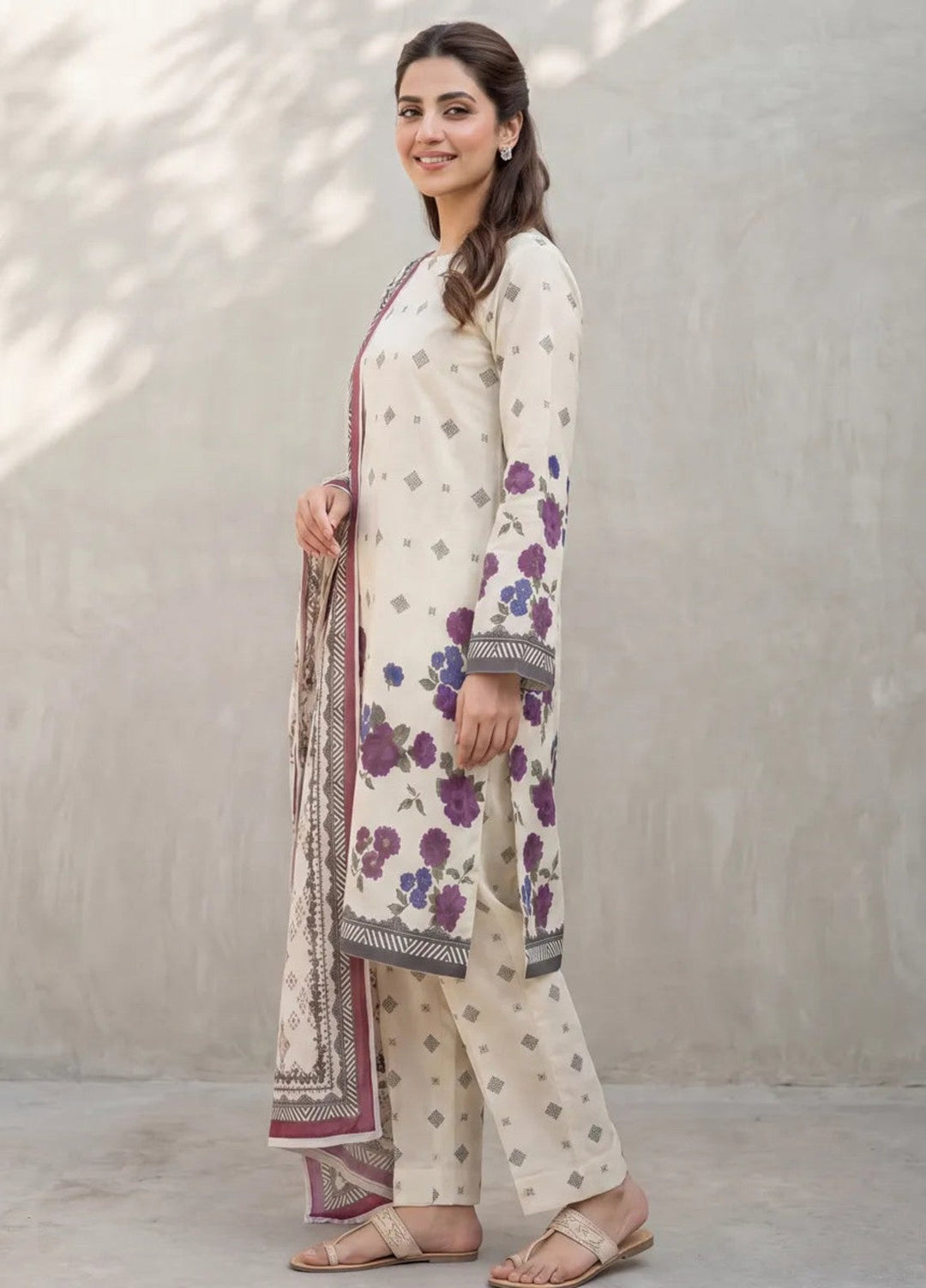 Salitex Women Unstitched Printed Lawn 3 Piece Suit SUNS8ASI533 Casual Collection