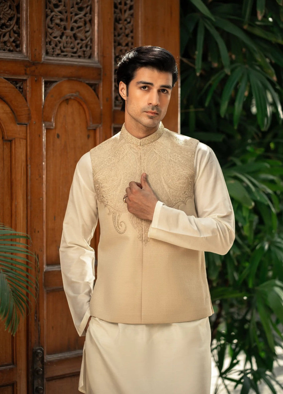 Stylish Garments Mens Waistcoat RTW Embroidered Mesuri Waistcoat Suit W-2985 Festive Collection