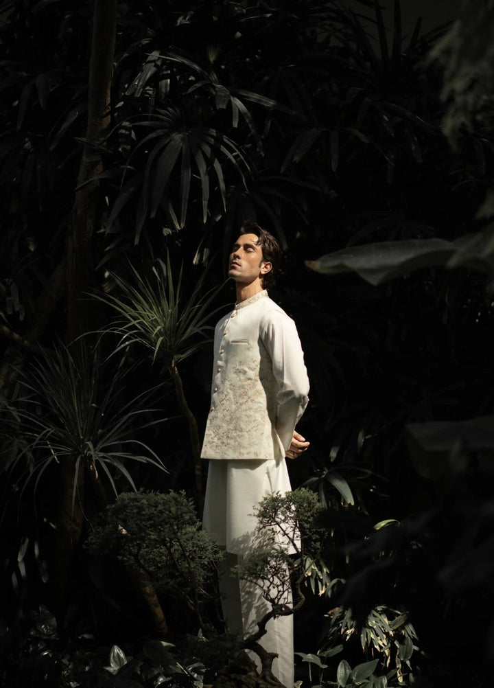 Stylish Garments Mens Waistcoat RTW Embroidered Mesuri Waistcoat Suit W-3013 Festive Collection