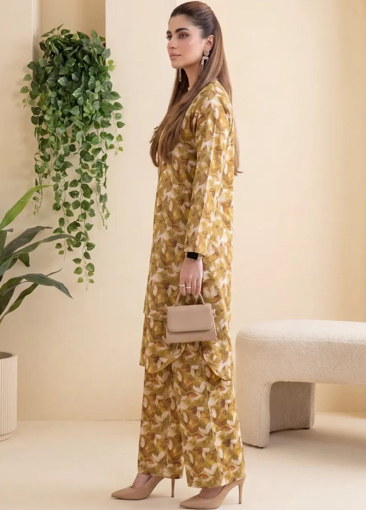 Salitex Unstitched Printed Lawn 2 Piece Suit SUNS82AG2023 Summer Collection