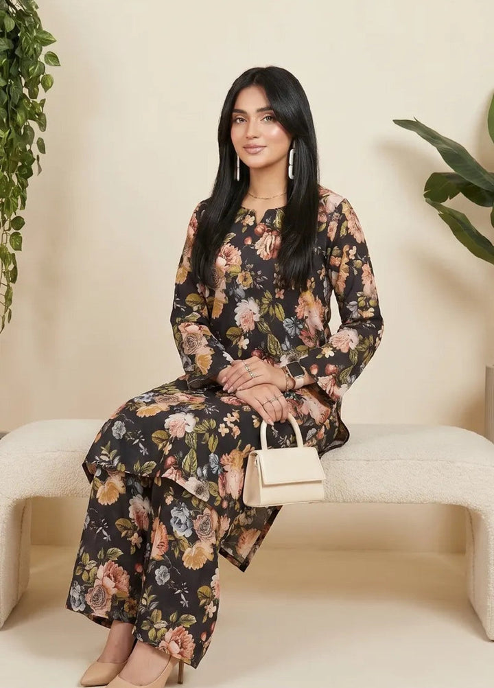 Salitex Unstitched Printed Lawn 2 Piece Suit SUNS82AG2001 Summer Collection