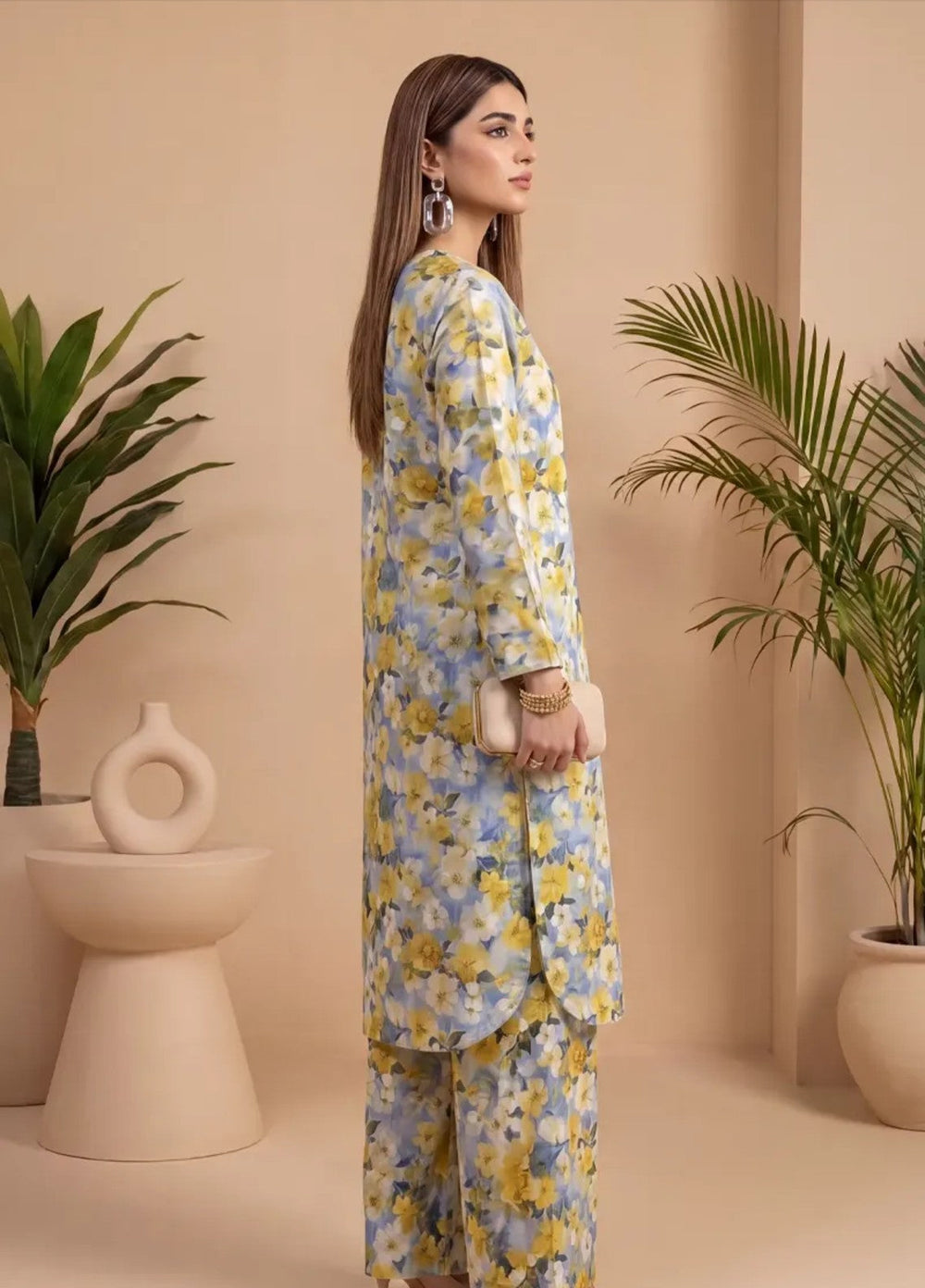 Salitex Unstitched Printed Lawn 2 Piece Suit SUNS82AG2042 Summer Collection