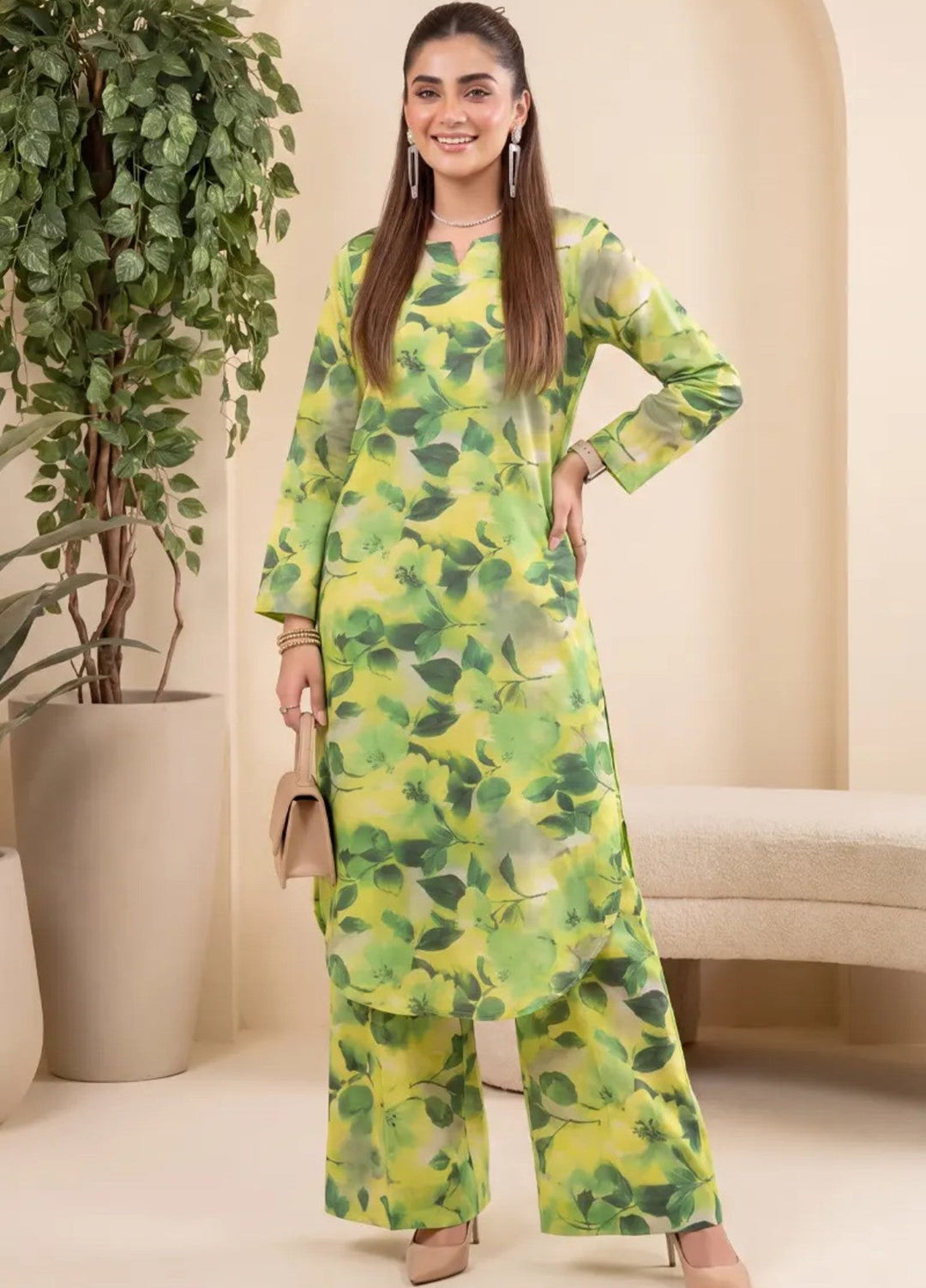Salitex Unstitched Printed Lawn 2 Piece Suit SUNS82AG2018 Summer Collection