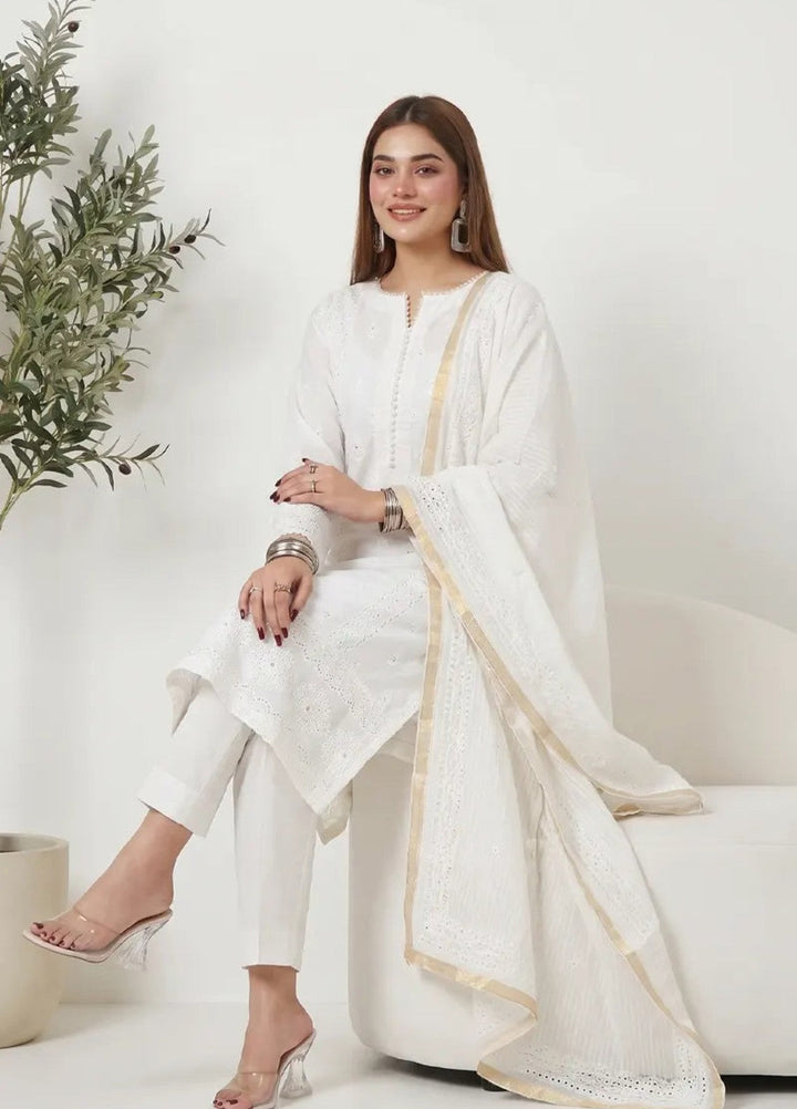 Salitex Women RTW Embroidered Lawn 2 Piece Suit SS26L2PEL0022 Casual Collection