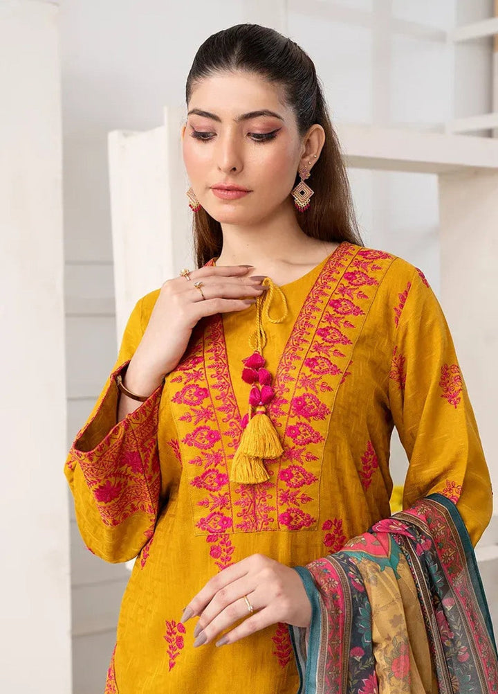 Salitex Women RTW Embroidered Jacquard 3 Piece Suit WP7L3PEC386 Casual Collection
