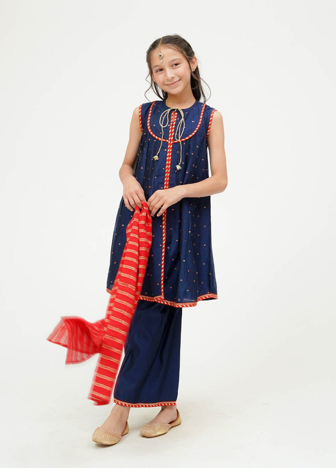 Senorita Girls RTW Embroidered Viscose 3 Piece Suit KDD-03678 Winter Collection